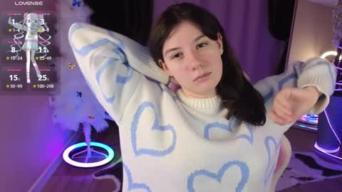 Snapshot of raiden_maid chatting on December 22, 2024, 4:28 am Betty online show from December 22, 2024, 4:28 am