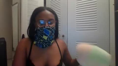 Snapshot of raii8092 chatting on October 23, 2025, 3:17 am raii8092 online show from October 23, 2025, 3:17 am