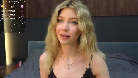 Lisa online show from February 21, 2025, 11:54 pm