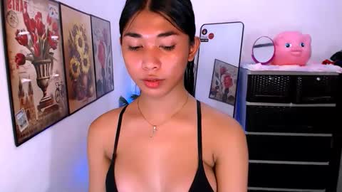 raindrizzle1706 online show from March 2, 2026, 5:08 am