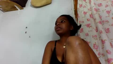 raissa38 online show from November 10, 2025, 9:03 pm