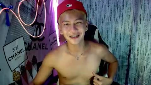 ralfhuge24 online show from December 4, 2025, 10:18 pm