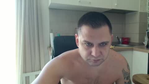 Snapshot of ramon0688 chatting on October 19, 2025, 9:54 am Ramon online show from October 19, 2025, 9:54 am