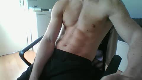 ramonjoosse2001 online show from March 30, 2026, 8:26 am