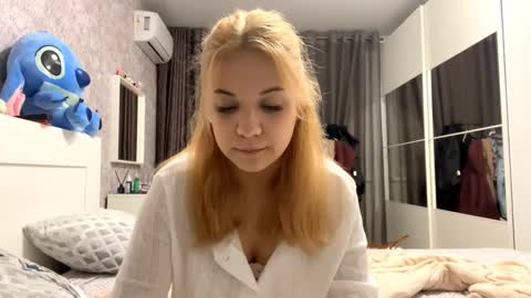 Randa online show from October 23, 2025, 7:23 pm