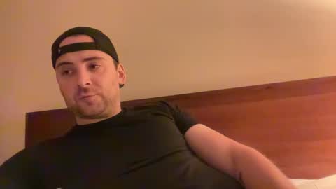 randomdude5950 online show from September 19, 2025, 12:56 am