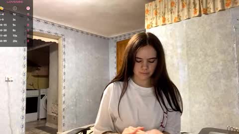 Lia online show from September 27, 2025, 3:17 pm