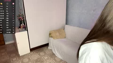 Lia online show from January 6, 2026, 3:16 pm