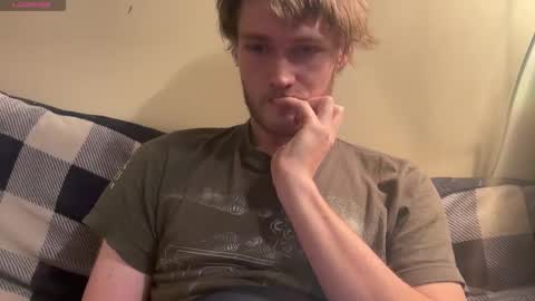 Snapshot of rap1d5 chatting on February 9, 2026, 3:49 pm RAP1D online show from February 9, 2026, 3:49 pm