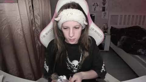 Rapunzel online show from February 15, 2026, 7:43 pm