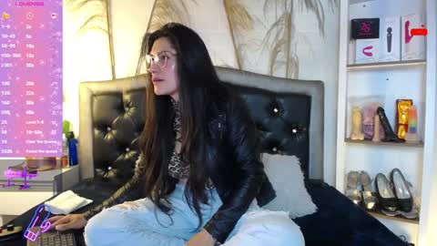  Rapunzell  online show from February 1, 2025, 12:58 pm