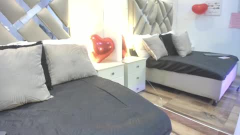 Snapshot of raquel_moore chatting on February 20, 2026, 12:16 pm Raquel Moore online show from February 20, 2026, 12:16 pm