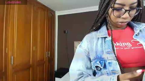 Raquel online show from October 16, 2025, 11:55 am