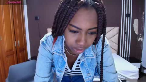 Snapshot of raqueljones_ chatting on January 17, 2026, 11:48 am Raquel online show from January 17, 2026, 11:48 am