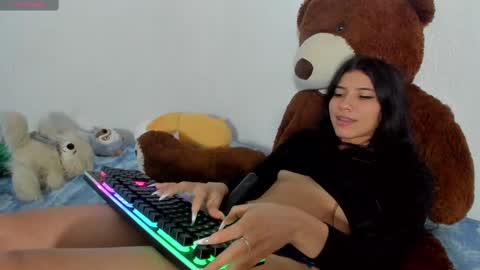 Raquell online show from March 2, 2025, 4:07 am