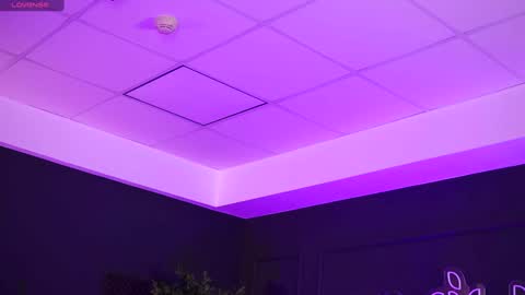 Raquelle online show from December 16, 2024, 9:52 pm