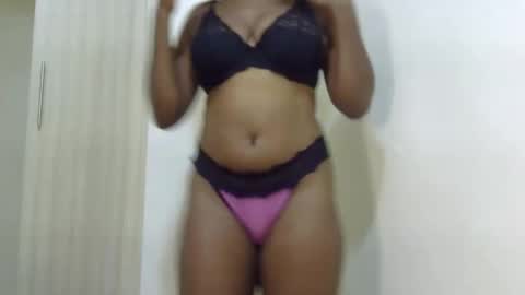 rara_molly online show from February 7, 2026, 6:17 am