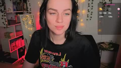 Snapshot of raspberry__girl chatting on October 27, 2025, 10:03 pm Rita My schedule for this week Thursday-Monday online show from October 27, 2025, 10:03 pm