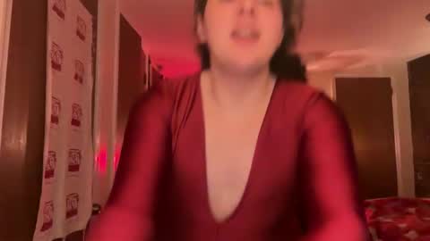 Snapshot of raspberrytommy chatting on February 5, 2026, 3:55 am Tommy online show from February 5, 2026, 3:55 am