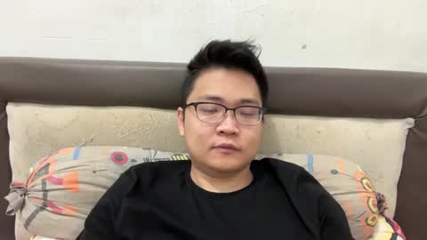 randomnaut online show from February 3, 2025, 7:00 pm