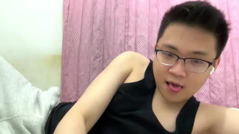 randomnaut online show from February 20, 2025, 6:35 pm