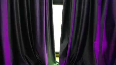 Snapshot of raven_foxxy chatting on January 19, 2026, 6:39 am Raven Foxxy online show from January 19, 2026, 6:39 am