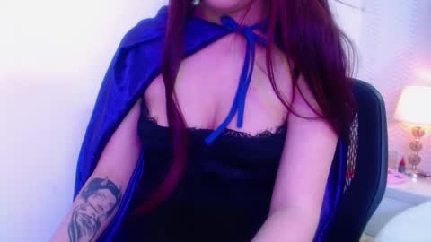 Snapshot of raven_love_ chatting on October 31, 2025, 6:42 pm raven_love_ online show from October 31, 2025, 6:42 pm