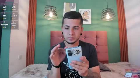 Snapshot of raven_smith_ chatting on February 4, 2026, 4:29 am raven_smith_ online show from February 4, 2026, 4:29 am