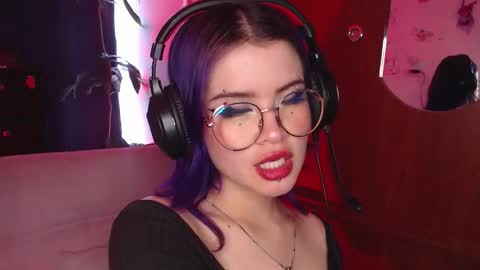 raventh_ online show from October 13, 2025, 3:23 pm