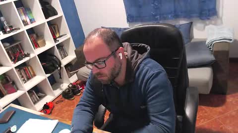 ravingr3d3 online show from November 19, 2025, 11:27 pm