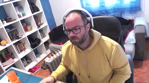 ravingr3d3 online show from November 28, 2025, 10:40 am