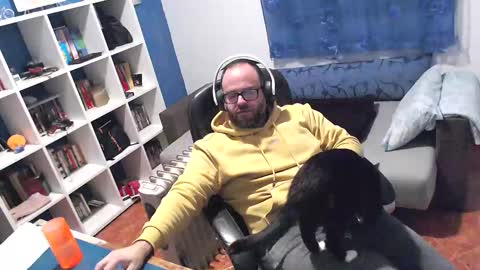 ravingr3d3 online show from November 30, 2025, 10:03 pm