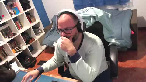 ravingr3d3 online show from March 26, 2026, 10:37 pm