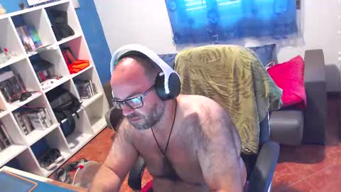 Snapshot of ravingr3d3 chatting on July 1, 2026, 10:17 am ravingr3d3 online show from July 1, 2026, 10:17 am