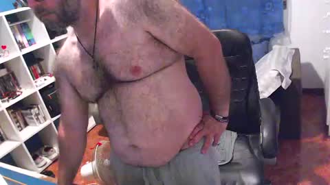 Snapshot of ravingr3d3 chatting on July 6, 2026, 12:40 am ravingr3d3 online show from July 6, 2026, 12:40 am