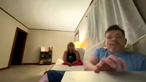 Snapshot of rawdawgdaddy420 chatting on March 10, 2025, 5:43 am rawdawgdaddy420 online show from March 10, 2025, 5:43 am