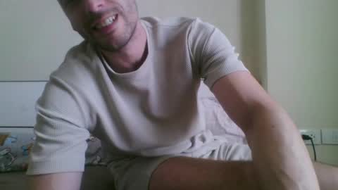 rawdr3 online show from May 13, 2026, 6:44 am