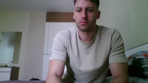 rawdr3 online show from June 17, 2026, 6:16 am