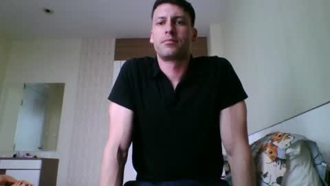 rawdr3 online show from June 26, 2026, 7:02 am