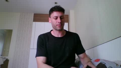 rawdr3 online show from June 28, 2026, 5:13 am