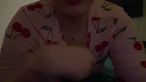 Snapshot of ray_arissa chatting on February 10, 2025, 9:04 am ray_arissa online show from February 10, 2025, 9:04 am