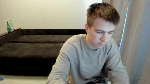 Ray online show from April 20, 2026, 5:32 am