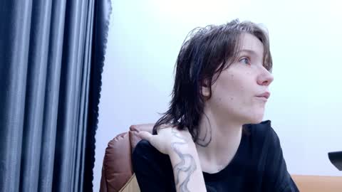 Ray-Ray online show from April 8, 2026, 11:10 am