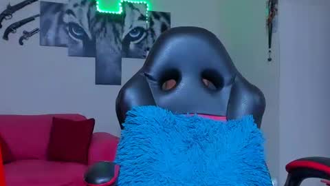 ray_long222 online show from June 30, 2026, 1:45 pm