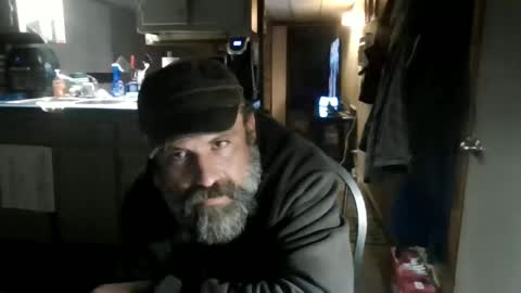 raybob252000 online show from November 3, 2025, 4:58 am