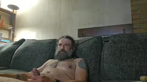 raybob252000 online show from November 5, 2025, 1:22 pm