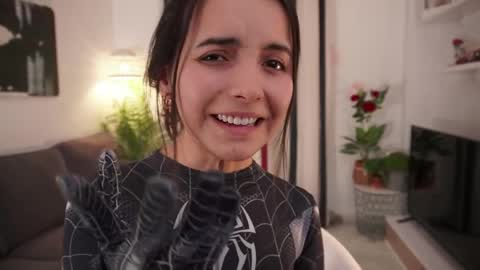 Raychell Black  online show from March 27, 2026, 4:07 pm