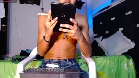 Rayn online show from January 11, 2025, 6:44 pm