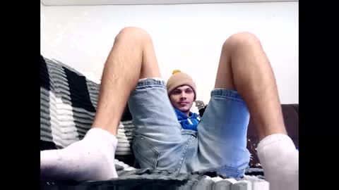 RayMartino online show from December 17, 2025, 8:42 am