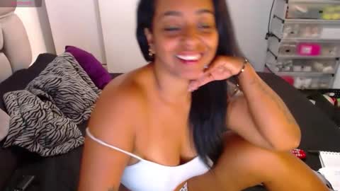 Snapshot of raysajoness chatting on February 25, 2026, 11:36 pm raysajoness online show from February 25, 2026, 11:36 pm